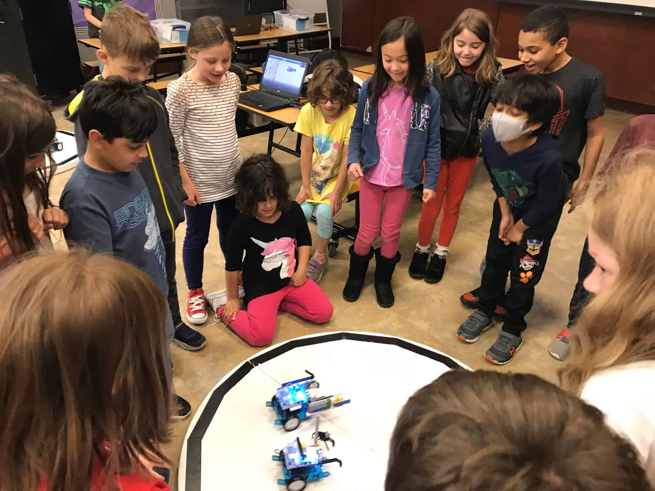 You are currently viewing LEGO Robot BattleBot Fun for ages 4 to 8, 9 to 12 | 9/17/22, 10 am to 12 noon | Upper Arlington