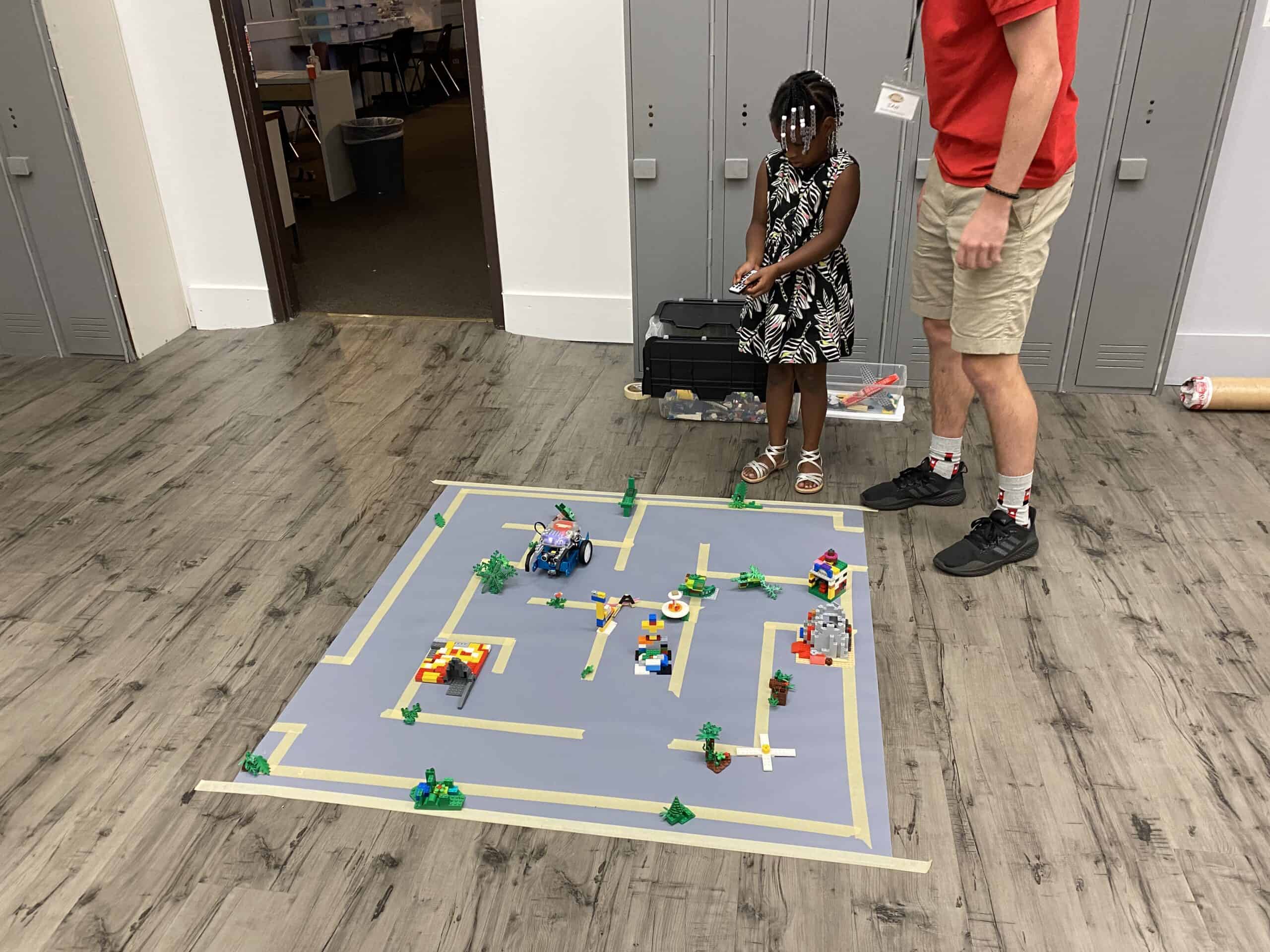 Read more about the article LEGO Robot Build with Maze Challenge for ages 4 to 8 and 9 to 12 | 9/17/22, 1:30 PM – 4:30 PM | Powell